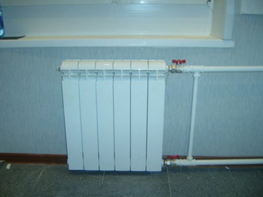 Перемычка перед радиатором отопления
